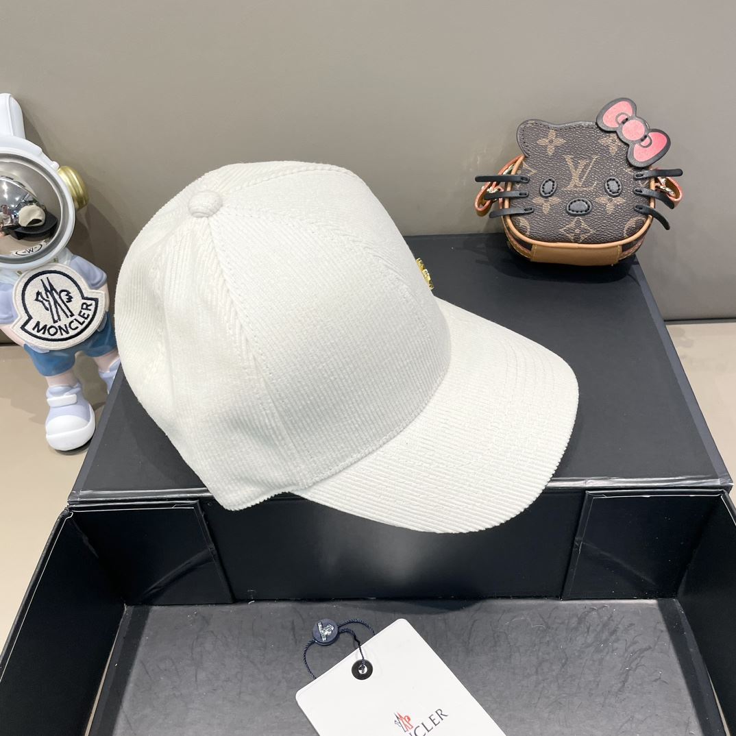 Moncler Caps